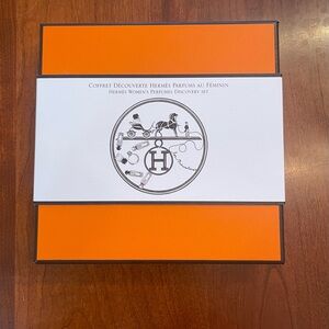 NIB Hermès Women’s Perfumes Discovery Set - Four Miniature Bottles